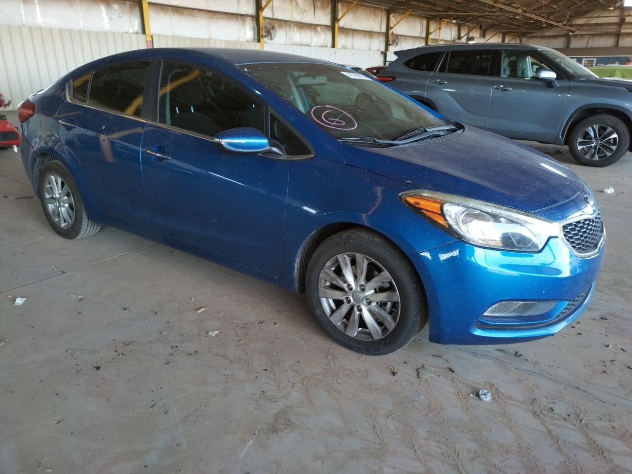 KIA FORTE EX 2014 with VIN KNAFX4A85E5090903 - Photo from auction