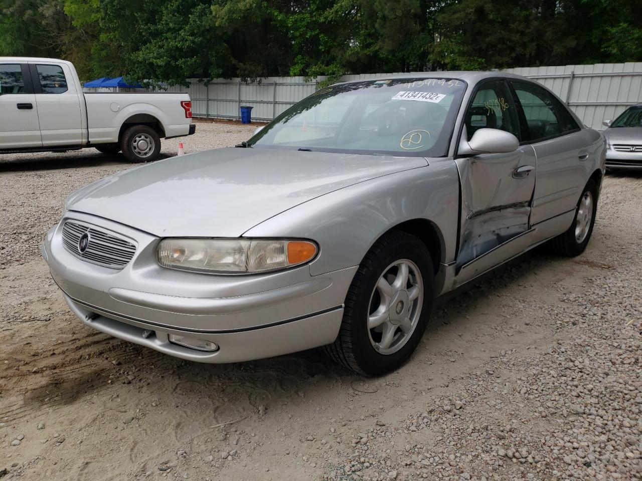 Photo 2 from auction – 2001 BUICK REGAL LS with VIN 2G4WB55K711275233
