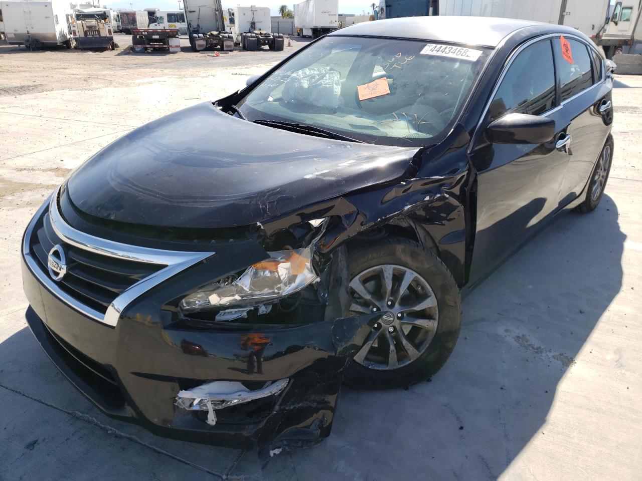 Photo 2 from auction – 2015 NISSAN ALTIMA 2.5 with VIN 1N4AL3AP2FC570152