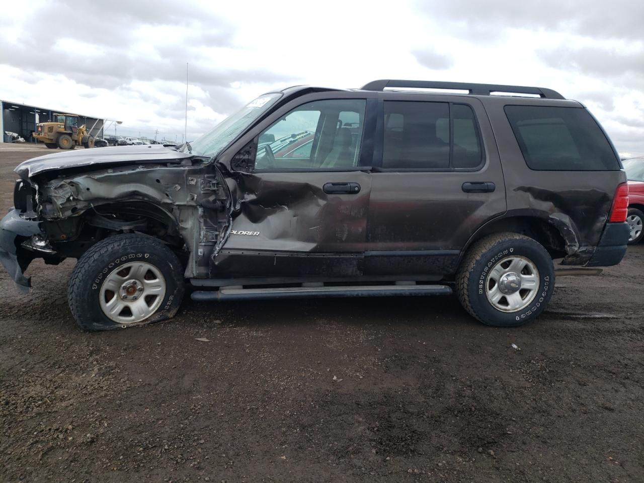Фото 9 с аукциона – 2005 FORD EXPLORER X с VIN 1FMZU72K65UB00571
