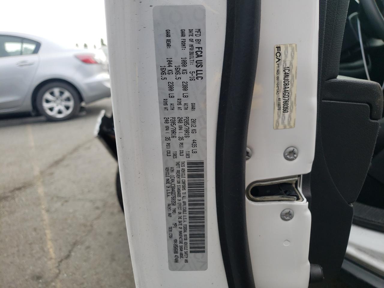 Photo 10 from auction – 2016 JEEP COMPASS SP with VIN 1C4NJCBA4GD760350