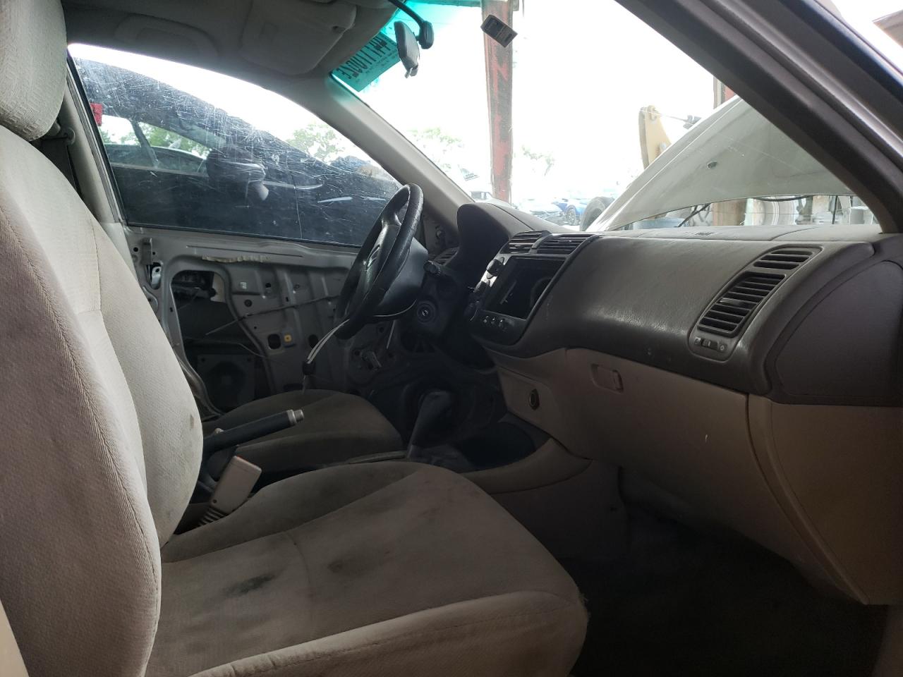 Photo 5 from auction – 2002 HONDA CIVIC EX with VIN 2HGES26772H520289