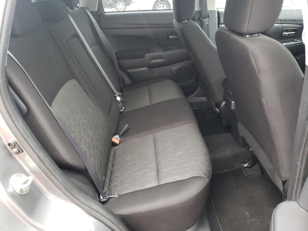 Photo 6 from auction – 2020 MITSUBISHI OUTLANDER with VIN JA4AP3AU8LU022094