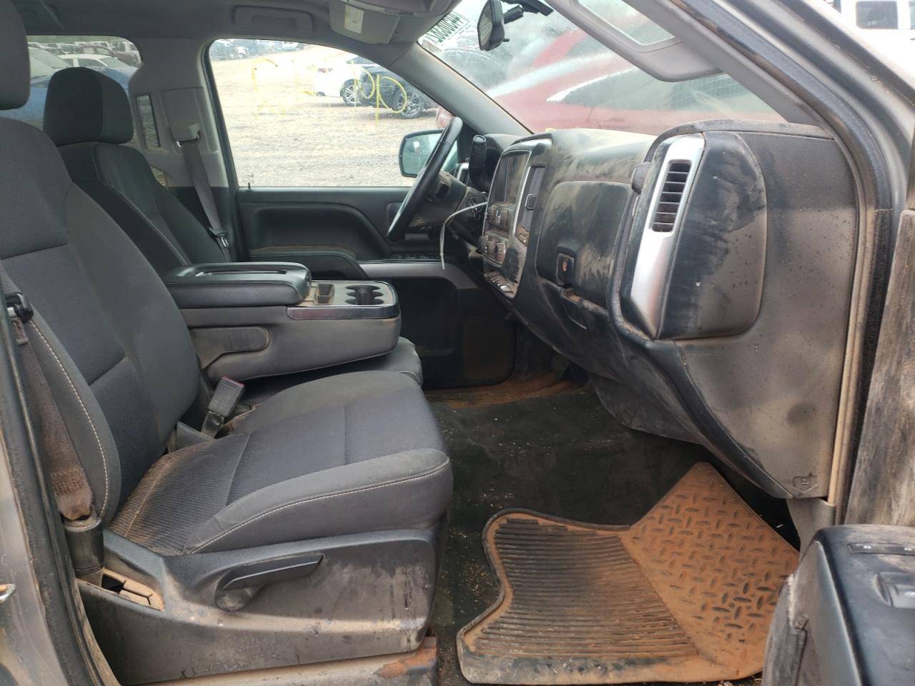Photo 5 from auction – 2017 CHEVROLET SILVERADO with VIN 3GCUKREC6HG328940