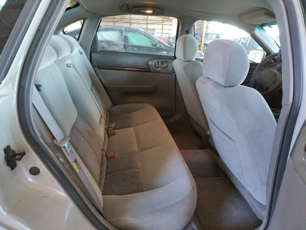 Photo 6 from auction – 2004 CHEVROLET IMPALA with VIN 2G1WF52E249150579