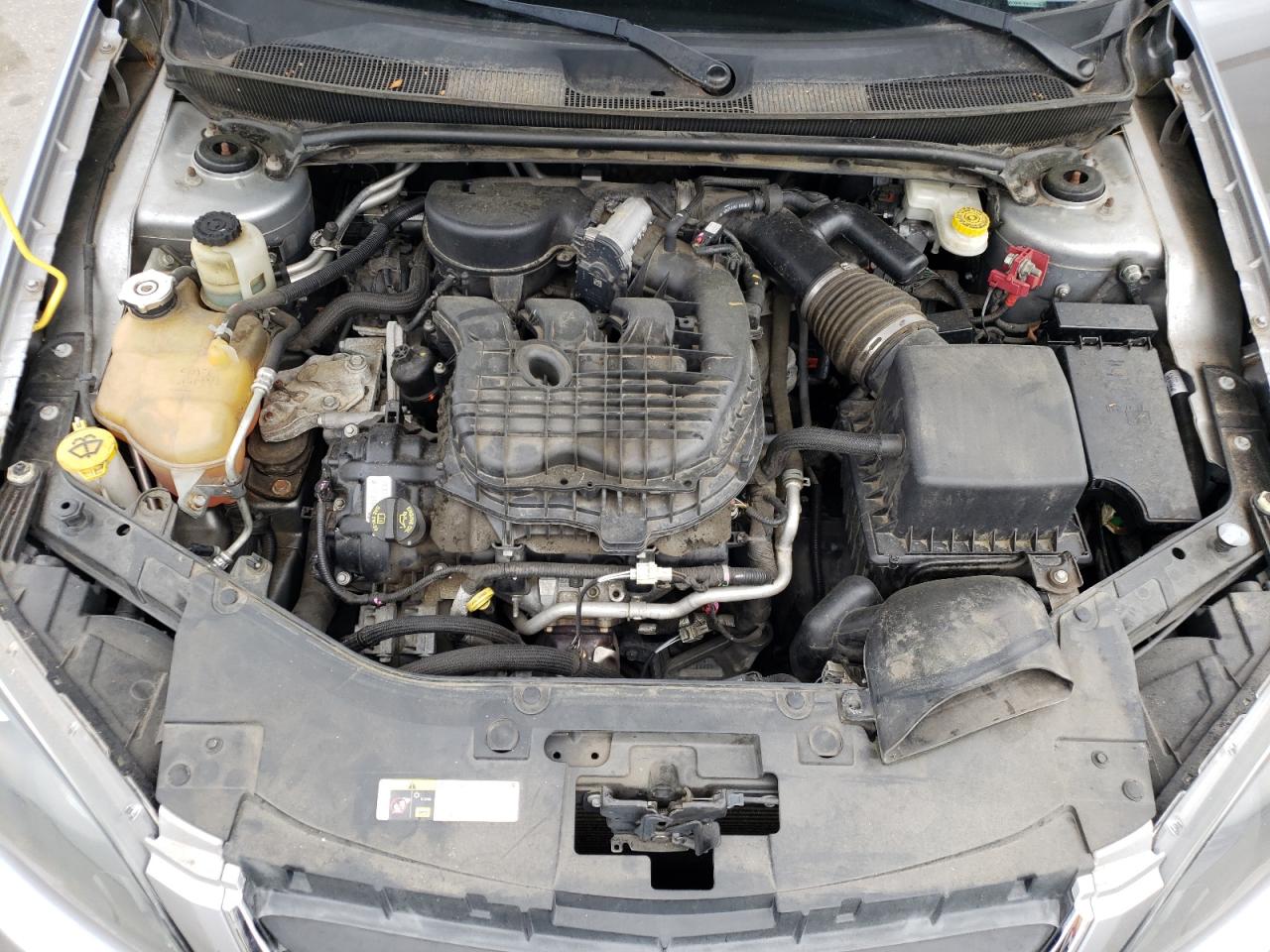 Photo 7 from auction – 2014 CHRYSLER 200 TOURIN with VIN 1C3CCBBG1EN117479
