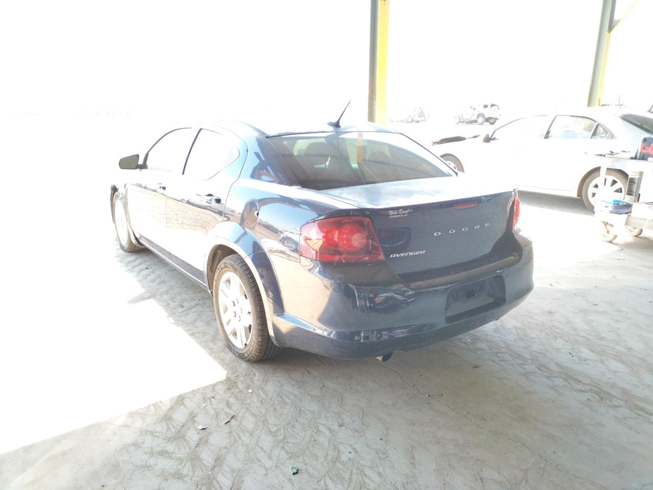 Photo 3 from auction – 2014 DODGE AVENGER SE with VIN 1C3CDZAGXEN130058