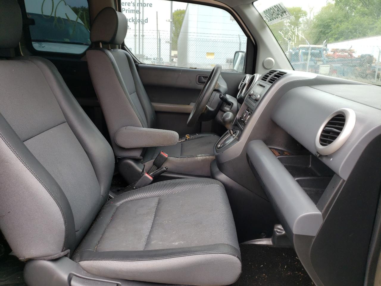 Photo 5 from auction – 2003 HONDA ELEMENT EX with VIN 5J6YH28563L021147