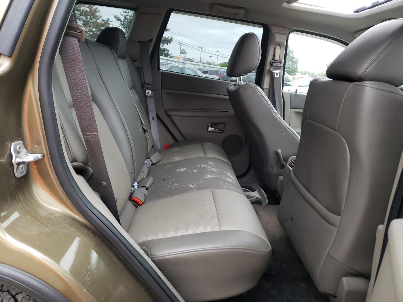 Photo 6 from auction – 2009 JEEP GRAND CHER with VIN 1J8GR48K69C526879