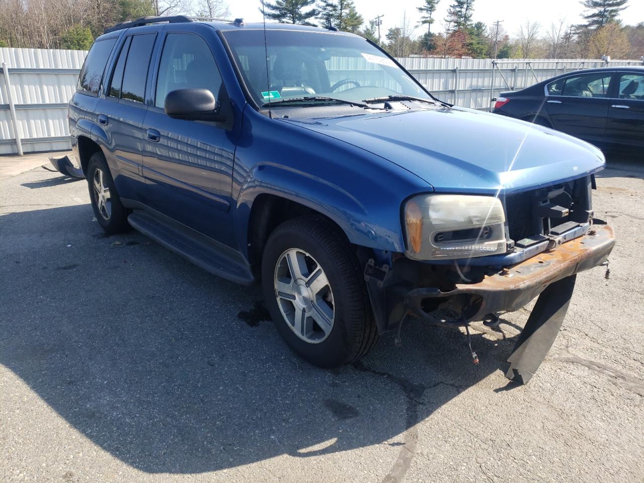 Photo 1 from auction – 2005 CHEVROLET TRAILBLAZE with VIN 1GNDT13S552171096