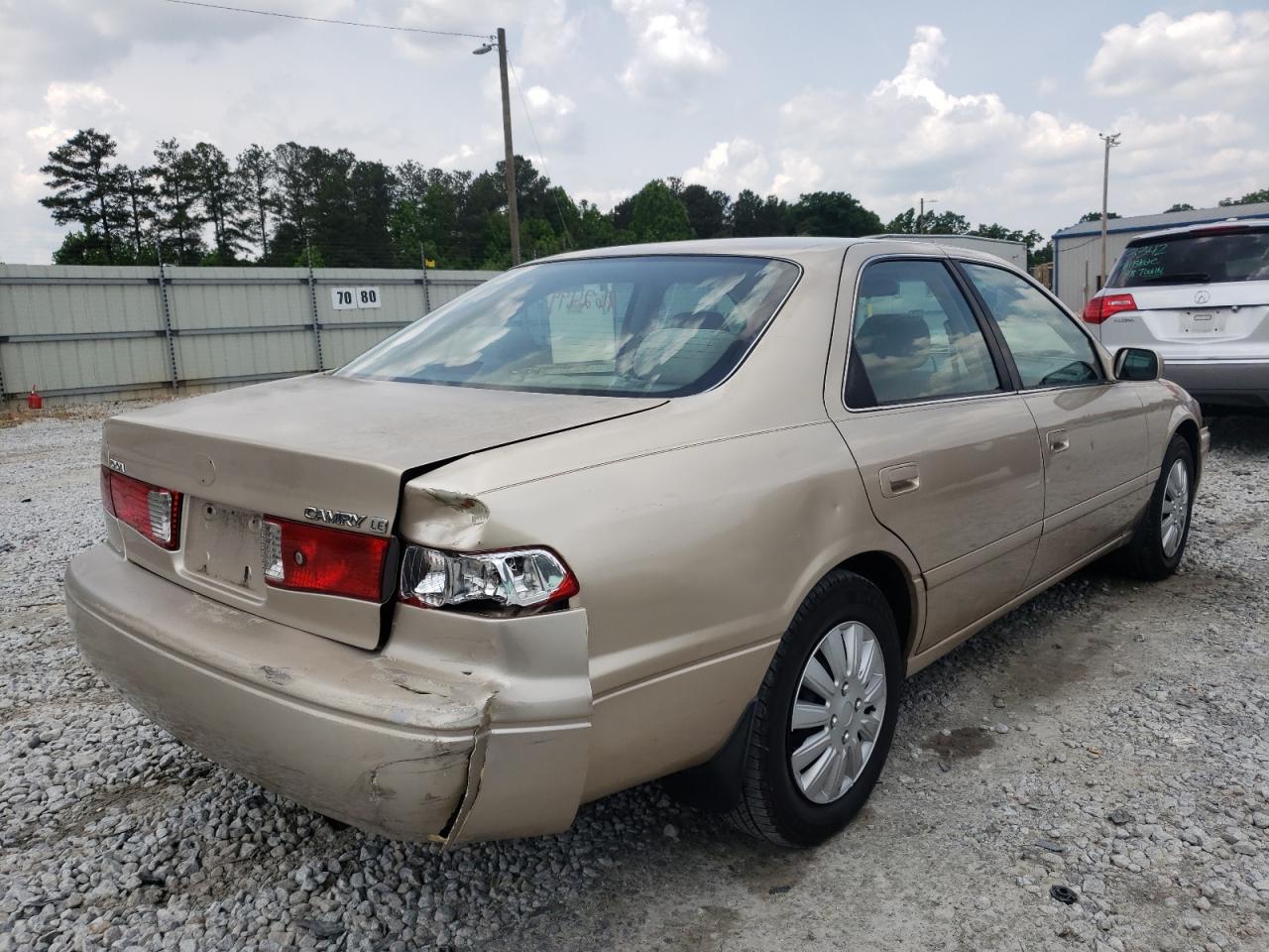 Photo 4 from auction – 2000 TOYOTA CAMRY CE with VIN JT2BG22K2Y0419552