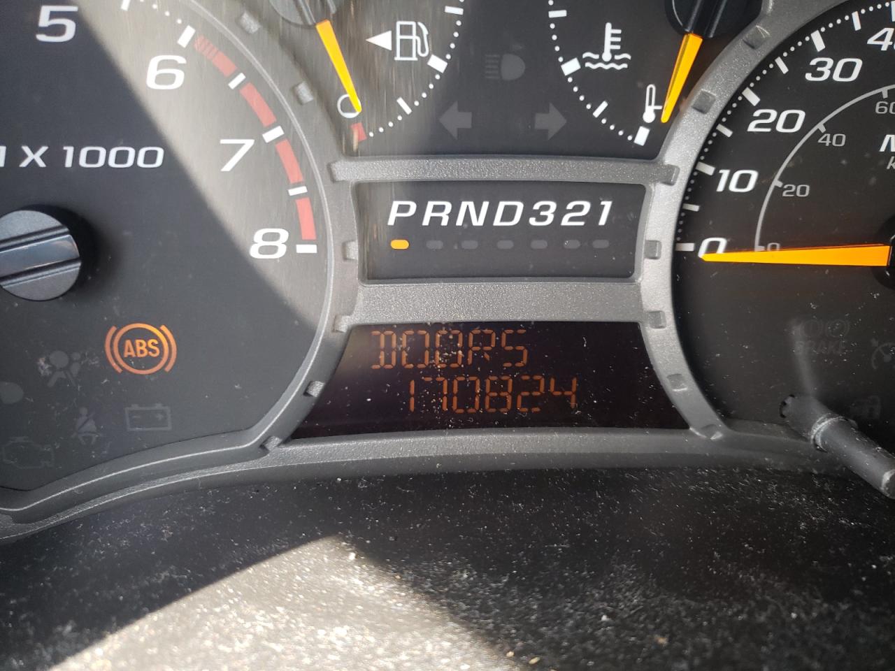 Photo 8 from auction – 2005 CHEVROLET COLORADO with VIN 1GCDT146558108328