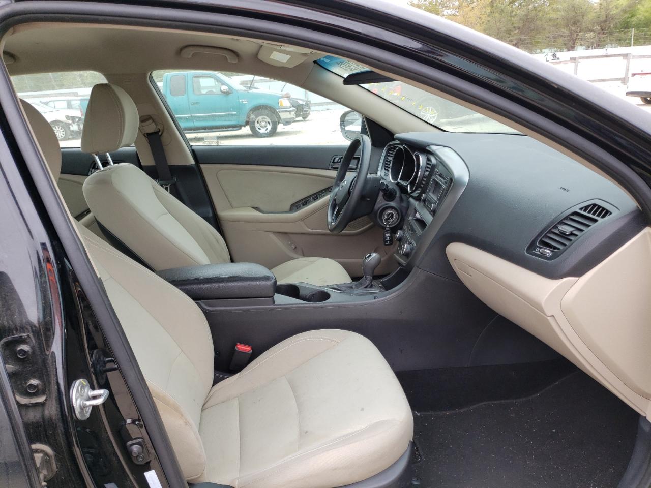 Photo 5 from auction – 2013 KIA OPTIMA LX with VIN 5XXGM4A71DG233217