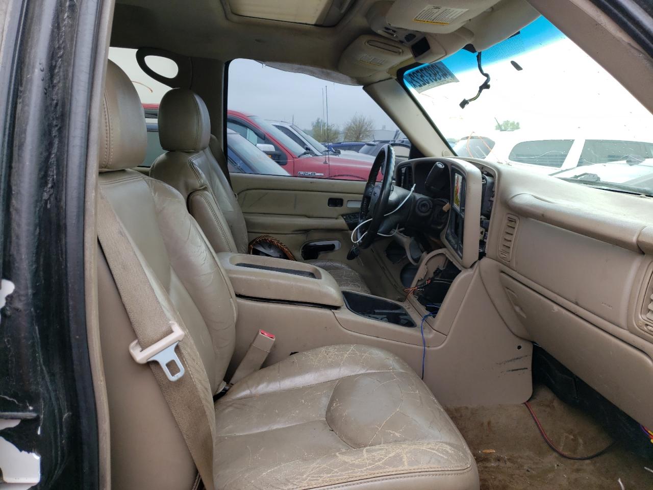 Photo 5 from auction – 2006 GMC NEW SIERRA with VIN 2GTEK13T461194377