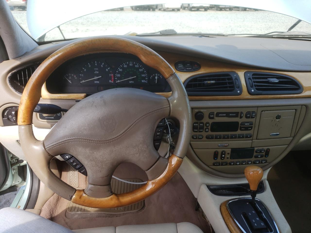 Photo 9 from auction – 2000 JAGUAR S-TYPE with VIN SAJDA01C7YFL53935