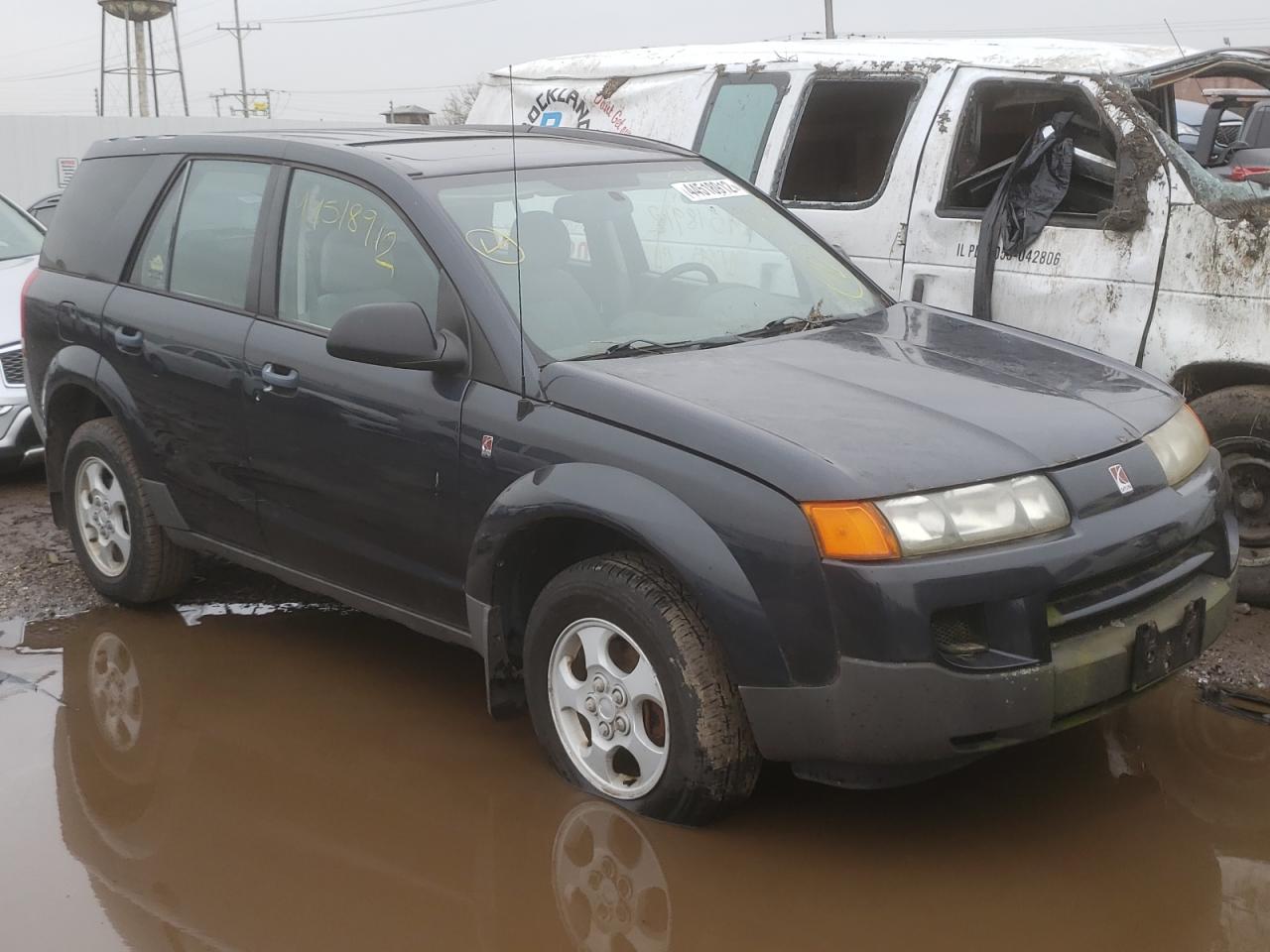 SATURN VUE 2002 with VIN 5GZCZ23D62S810056 - Photo from auction