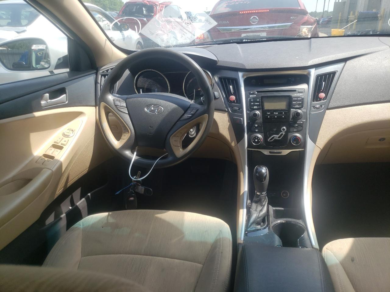 Photo 9 from auction – 2011 HYUNDAI SONATA GLS with VIN 5NPEB4AC6BH183300