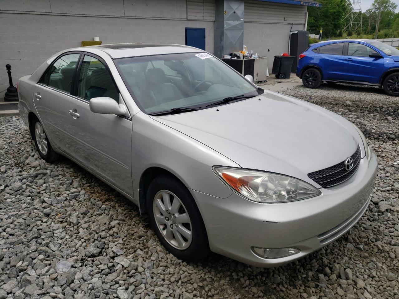 Photo 9 from auction – 2003 TOYOTA CAMRY LE with VIN 4T1BF30K93U562868