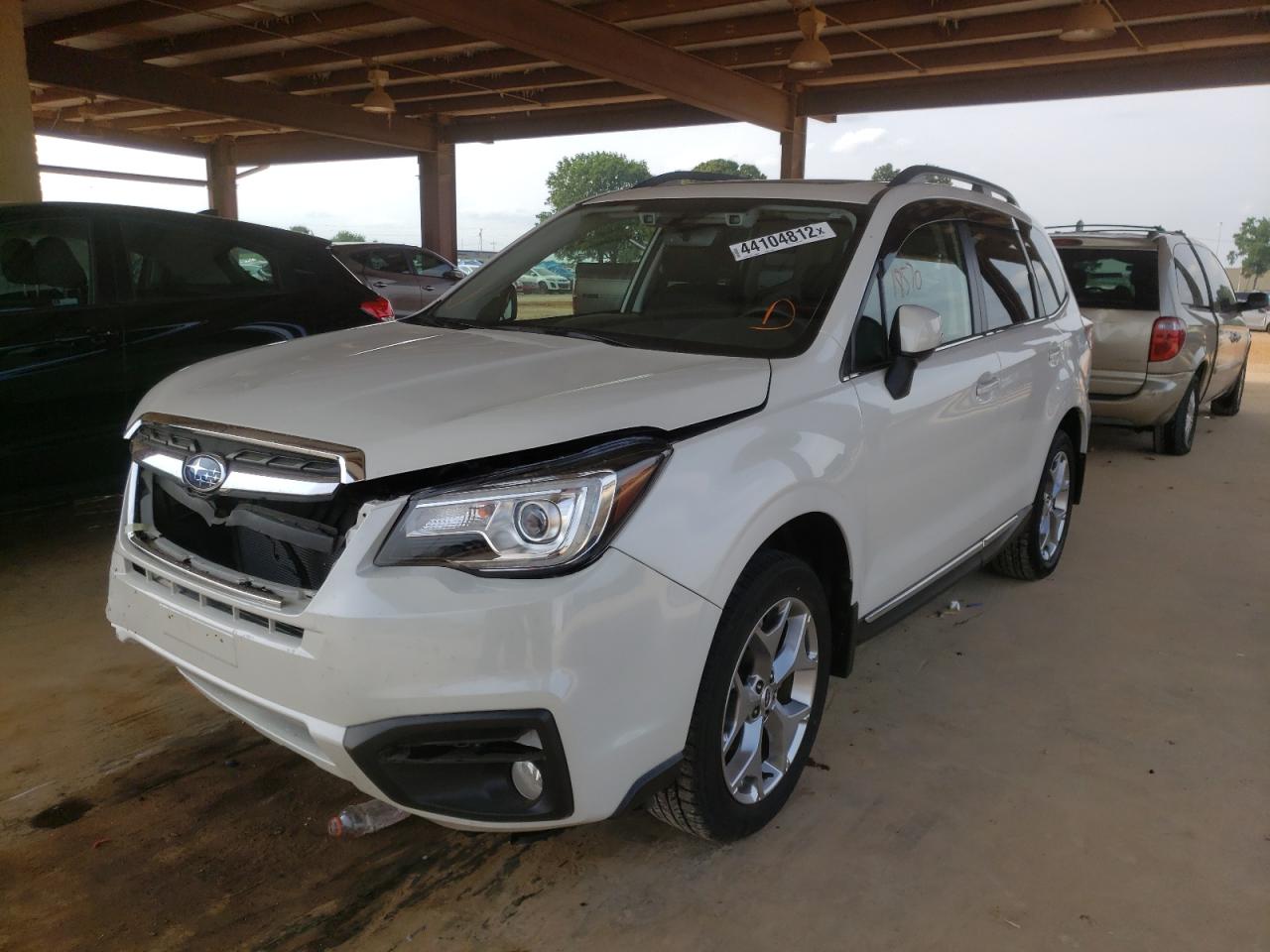 Photo 2 from auction – 2018 SUBARU FORESTER 2 with VIN JF2SJAWC3JH441915