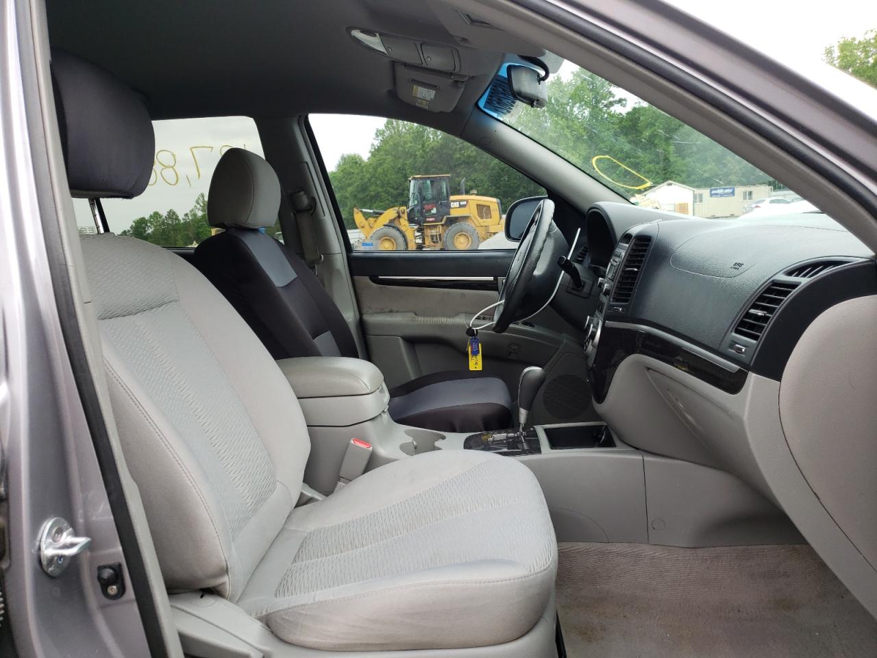 Photo 5 from auction – 2008 HYUNDAI SANTA FE G with VIN 5NMSG13D68H176071