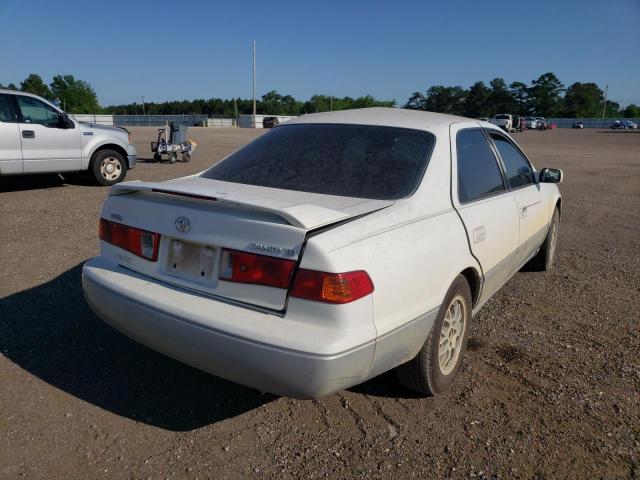Photo 4 from auction – 2000 TOYOTA CAMRY CE with VIN 4T1BG22K5YU761427