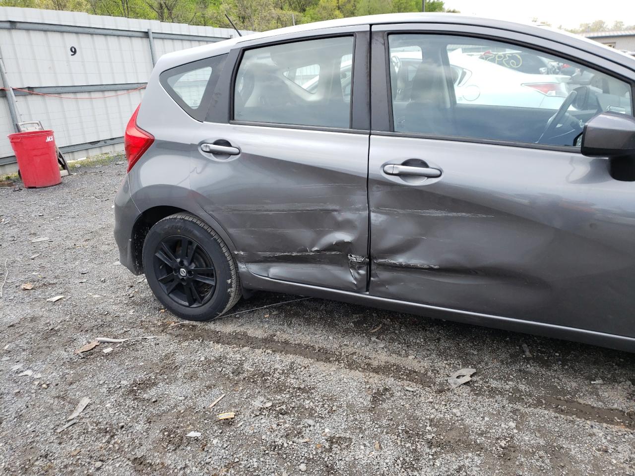 Photo 9 from auction – 2018 NISSAN VERSA NOTE with VIN 3N1CE2CP2JL359019