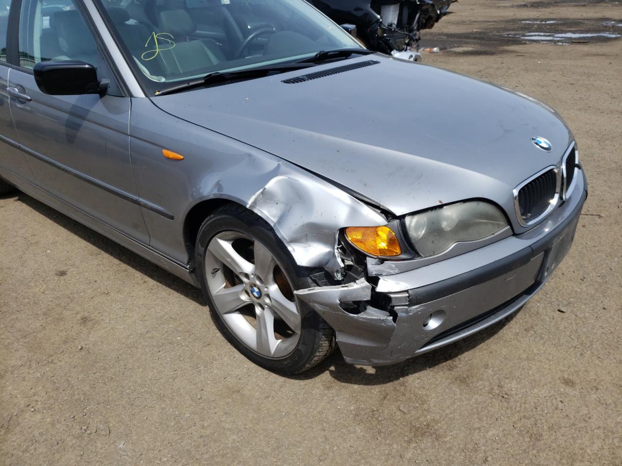 Photo 9 from auction – 2004 BMW 325 I with VIN WBAET37404NJ84059