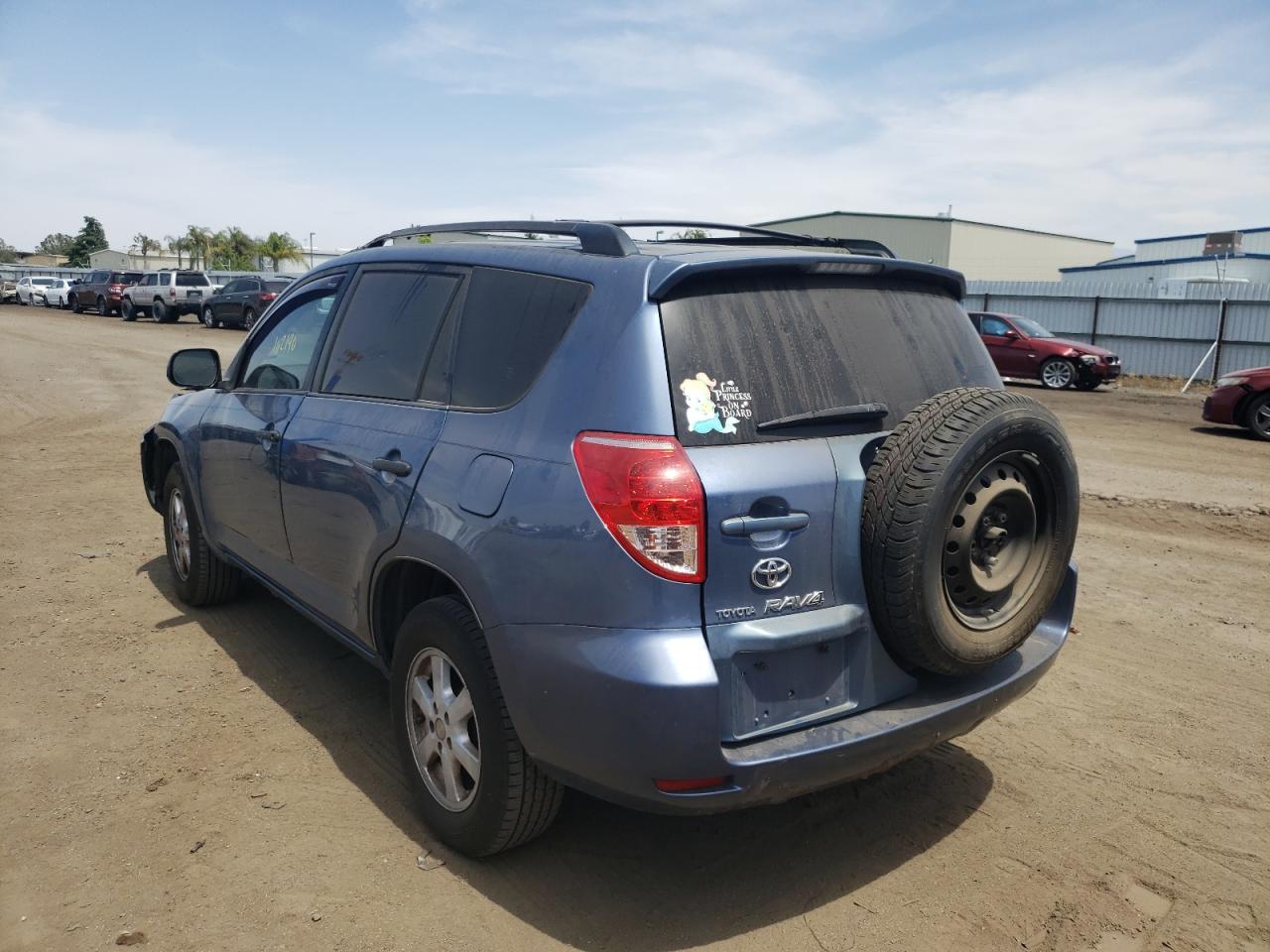Photo 3 from auction – 2007 TOYOTA RAV4 with VIN JTMZD33V976029055