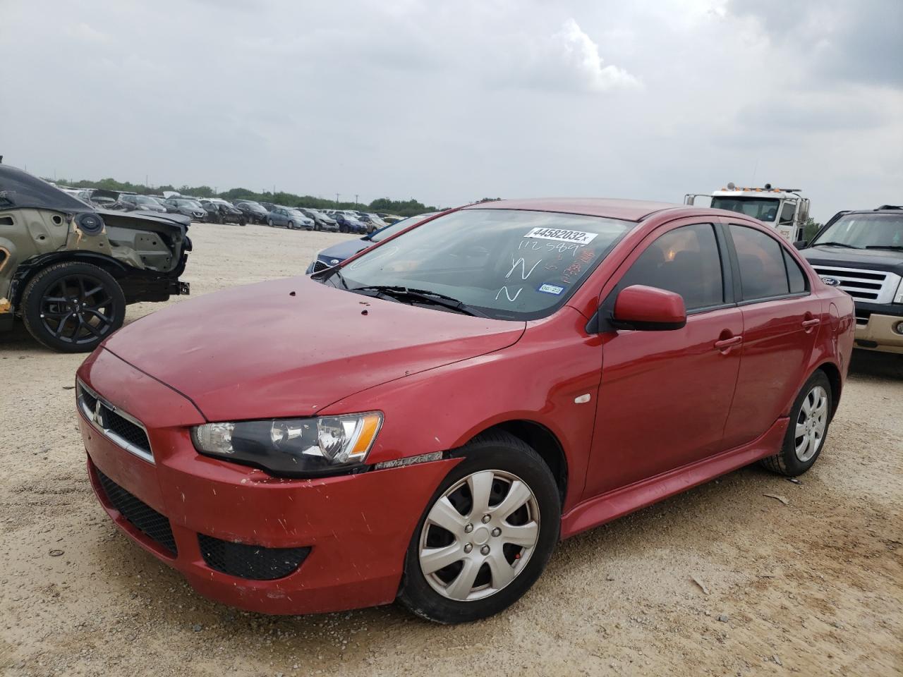 Photo 2 from auction – 2014 MITSUBISHI LANCER ES/ with VIN JA32U2FU3EU014170