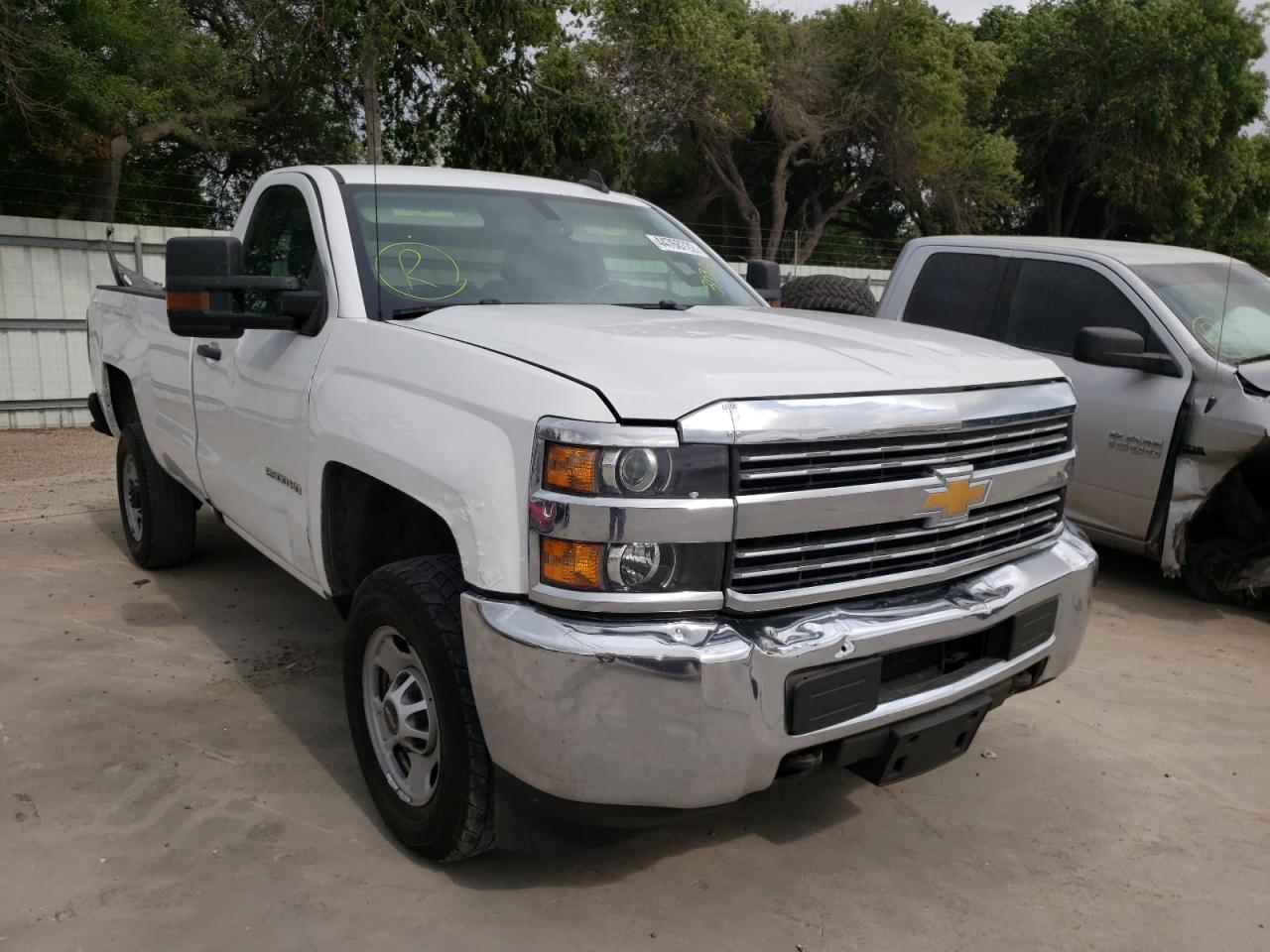 Photo 1 from auction – 2017 CHEVROLET SILVERADO with VIN 1GC0CUEG5HZ303237
