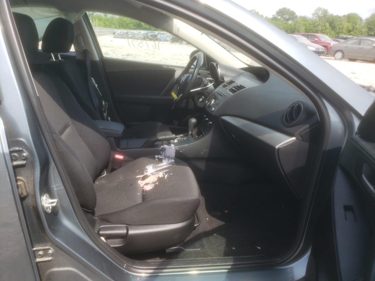 Photo 5 from auction – 2013 MAZDA 3 I with VIN JM1BL1TF4D1703638