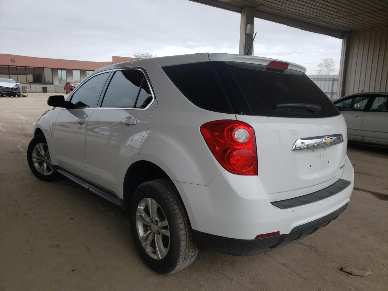 Photo 16 from auction – 2015 CHEVROLET EQUINOX LS with VIN 2GNALAEK0F1104696