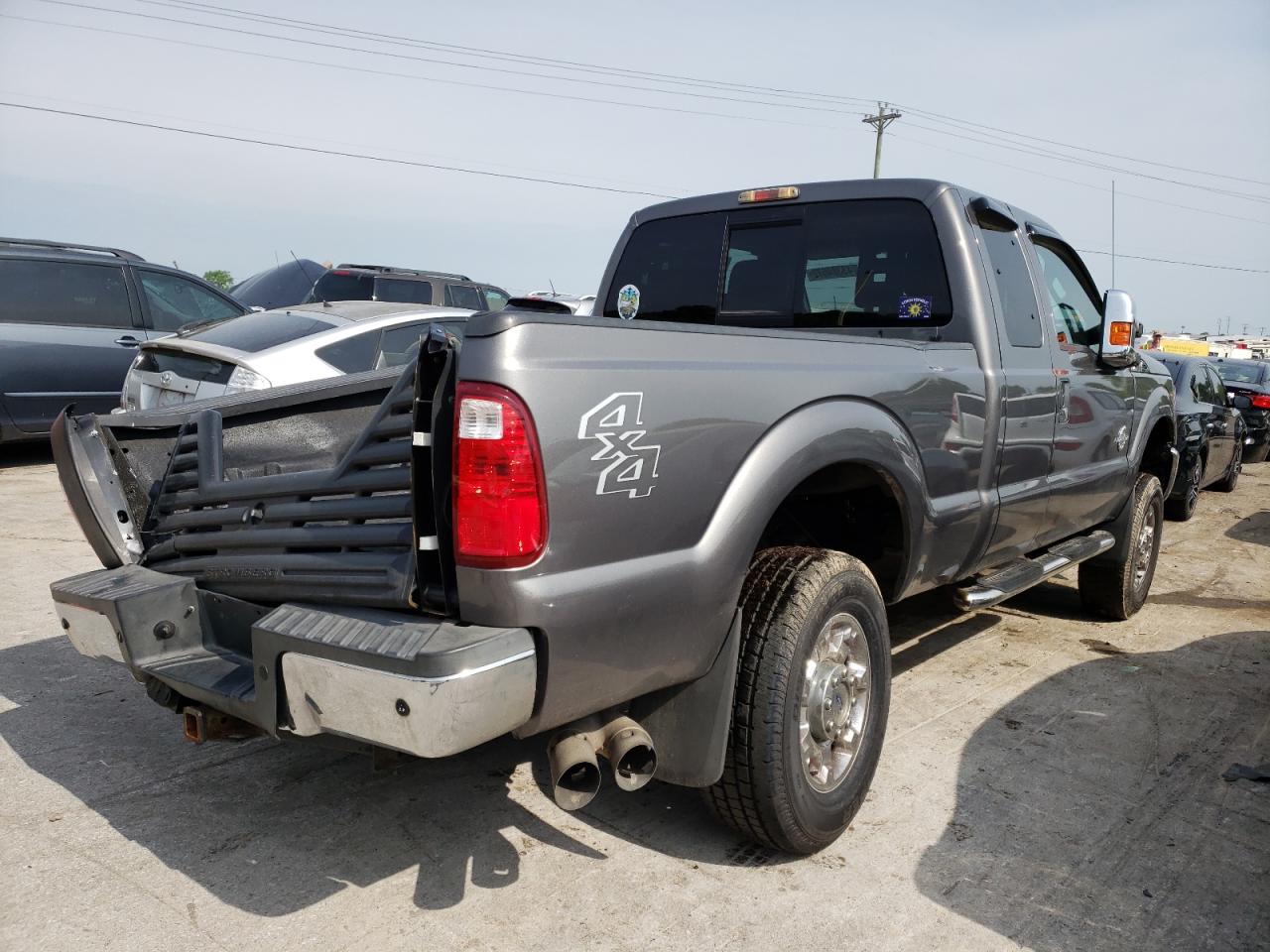 Photo 4 from auction – 2012 FORD F350 SUPER with VIN 1FT8X3BT9CEB64541