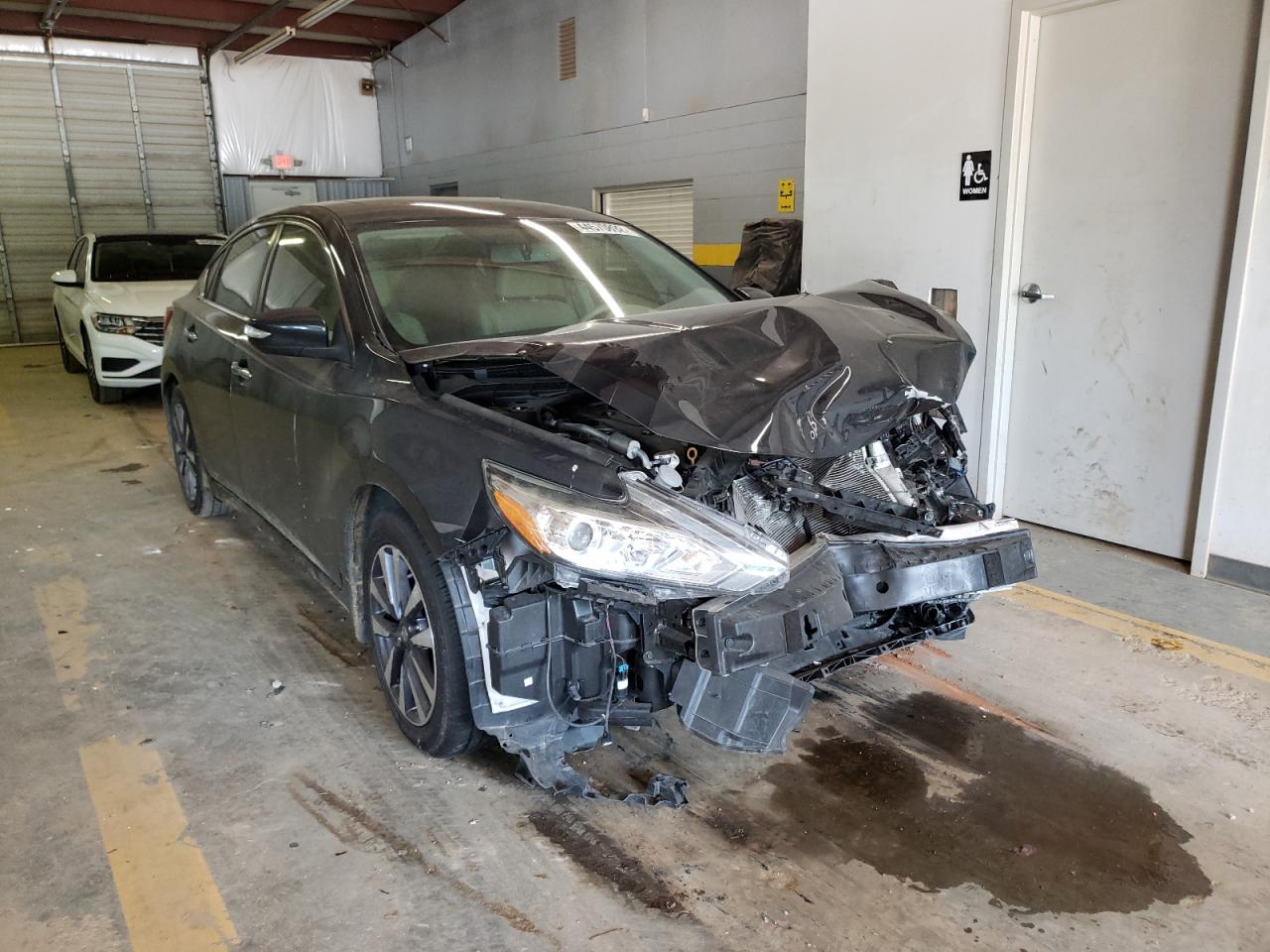 Photo 1 from auction – 2017 NISSAN ALTIMA 2.5 with VIN 1N4AL3AP8HC238154
