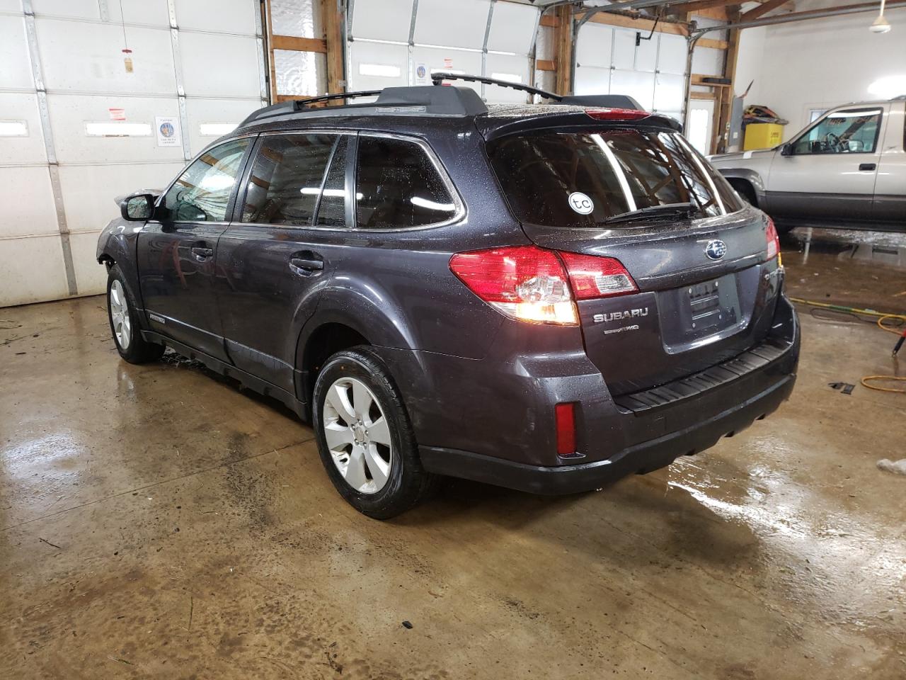 Photo 3 from auction – 2010 SUBARU OUTBACK 2. with VIN 4S4BRCGC5A3361901