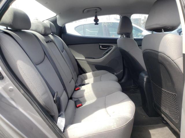 Photo 6 from auction – 2012 HYUNDAI ELANTRA GL with VIN 5NPDH4AE3CH124511