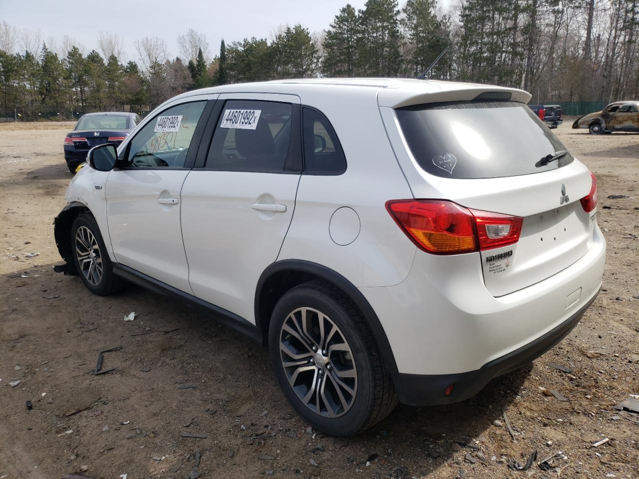 Photo 3 from auction – 2016 MITSUBISHI OUTLANDER with VIN JA4AR3AU8GZ032224
