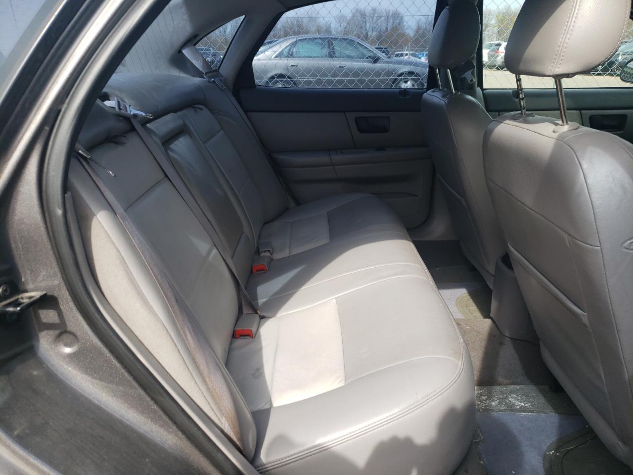 Photo 6 from auction – 2005 FORD TAURUS SEL with VIN 1FAHP56S65A204362