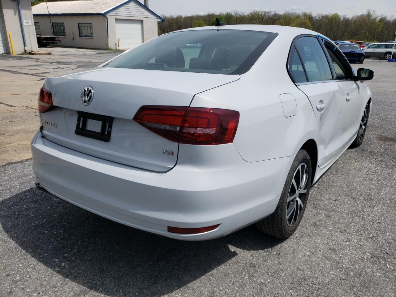 Photo 4 from auction – 2018 VOLKSWAGEN JETTA SE with VIN 3VWDB7AJ3JM255507