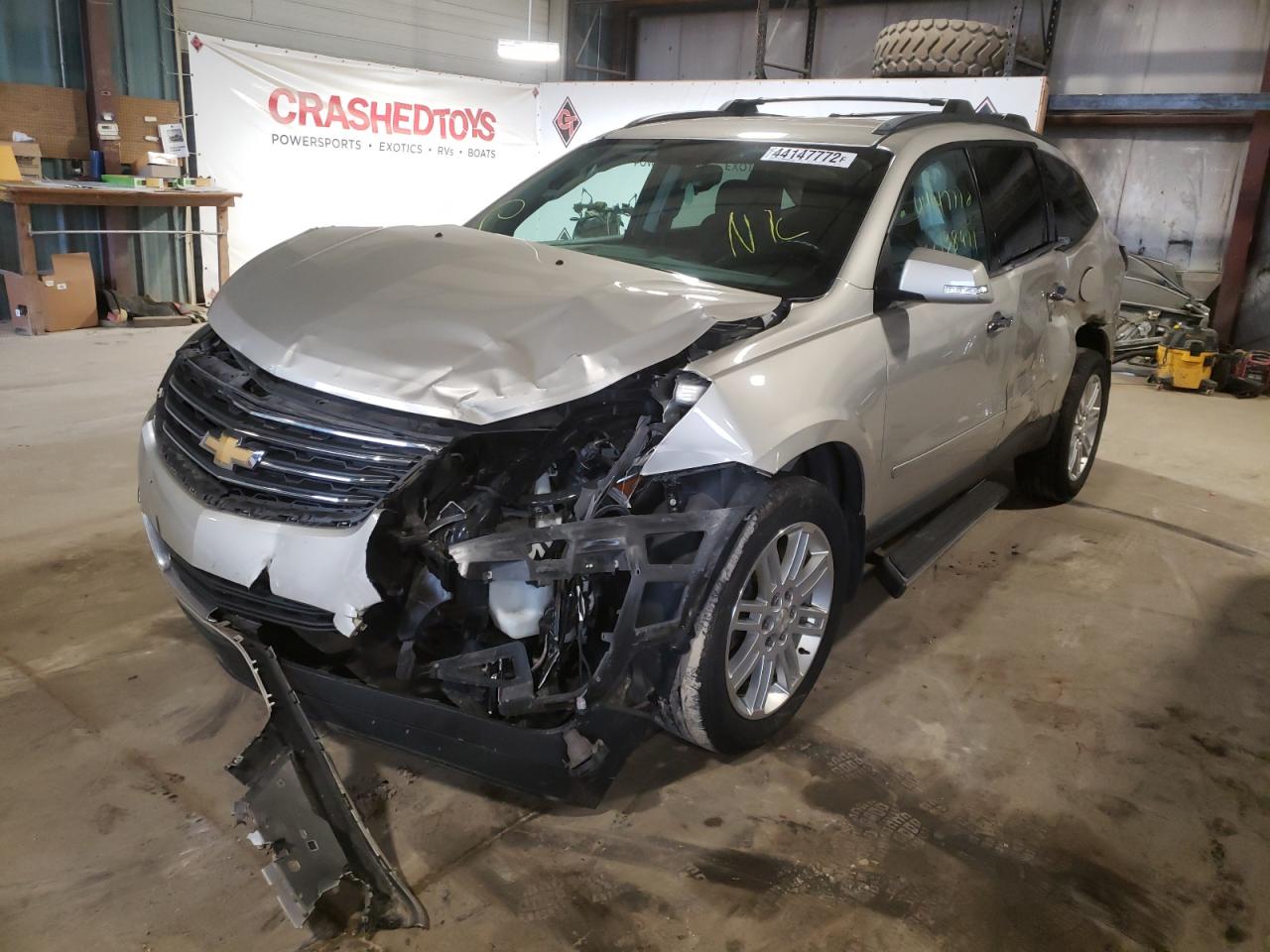 Photo 2 from auction – 2015 CHEVROLET TRAVERSE L with VIN 1GNKRGKD5FJ185860