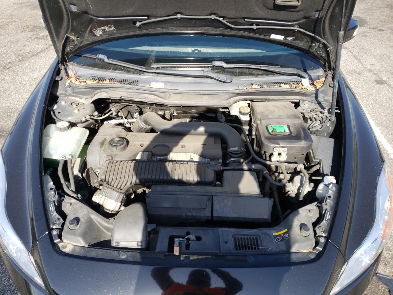 Photo 7 from auction – 2011 VOLVO C30 T5 with VIN YV1672MK5B2208843