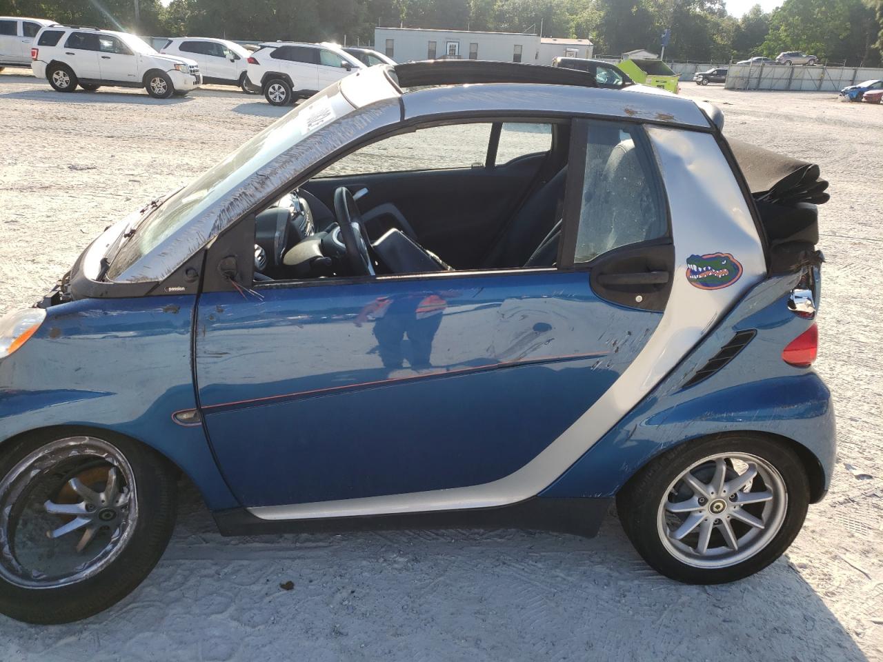 Photo 9 from auction – 2008 SMART FORTWO PAS with VIN WMEEK31X18K115351
