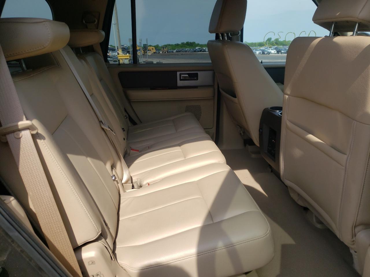 Photo 6 from auction – 2008 FORD EXPEDITION with VIN 1FMFU175X8LA18050