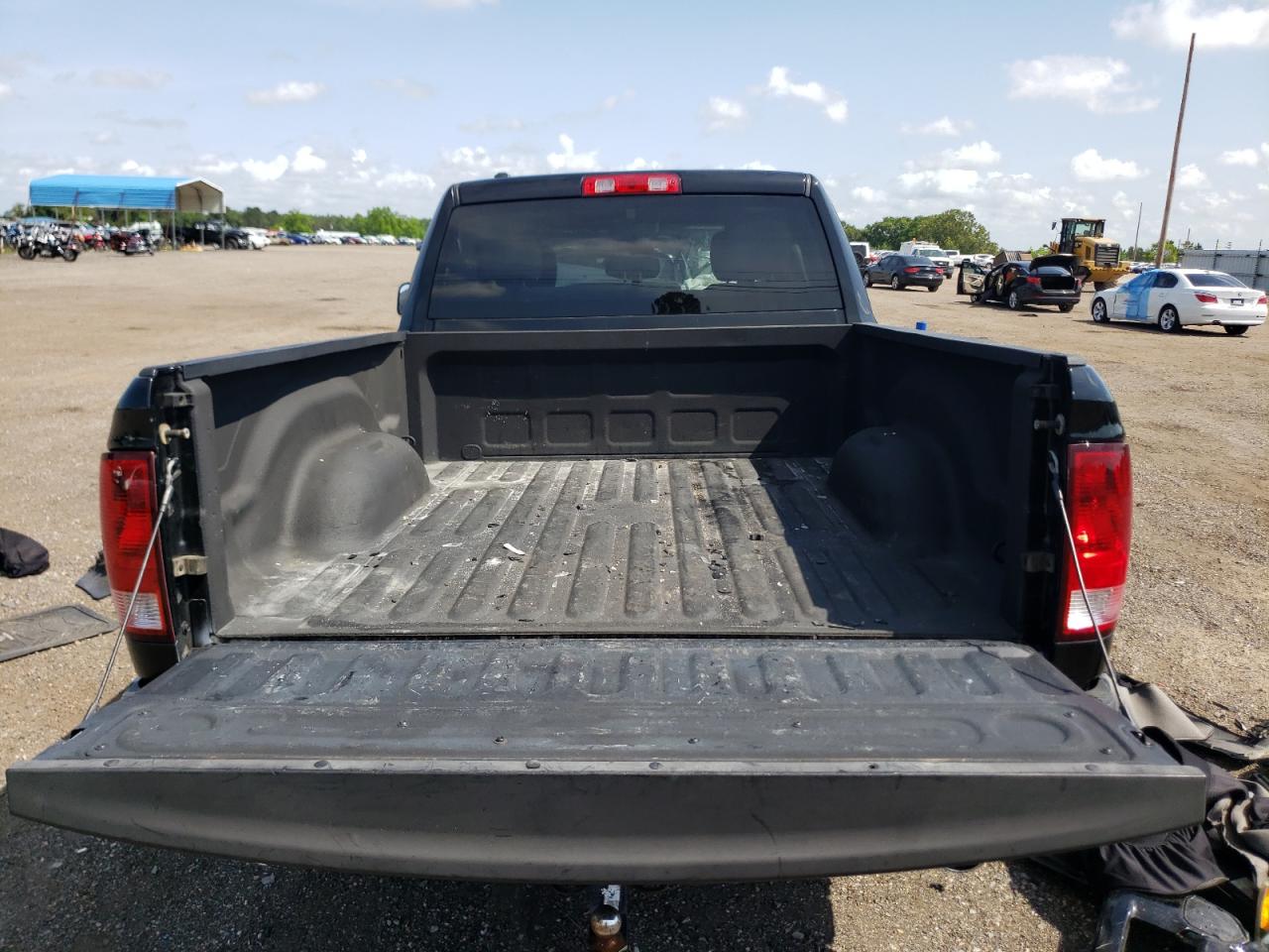 Photo 9 from auction – 2014 RAM 1500 ST with VIN 1C6RR7FT8ES401483