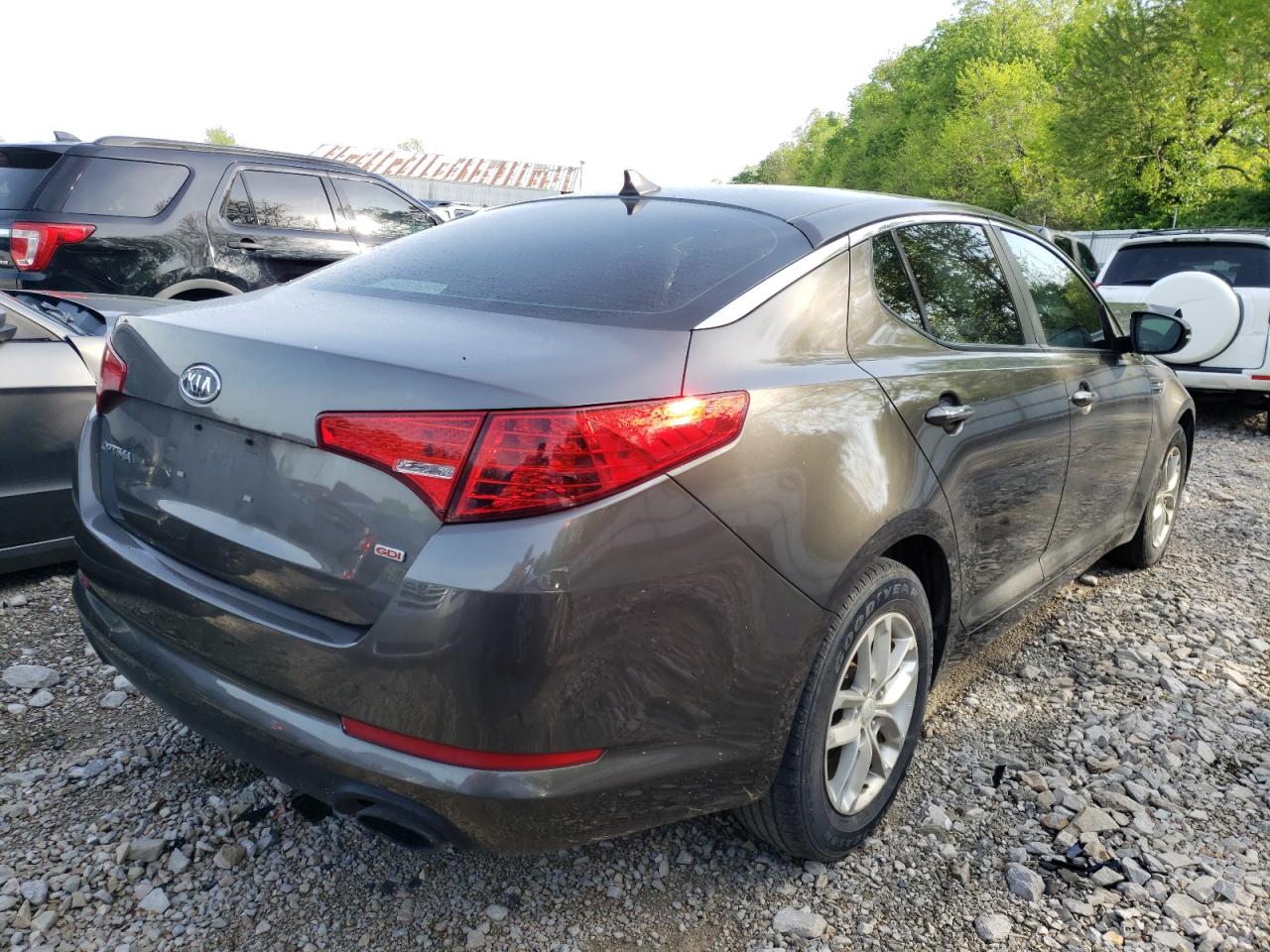 Photo 4 from auction – 2012 KIA OPTIMA LX with VIN 5XXGM4A75CG047548