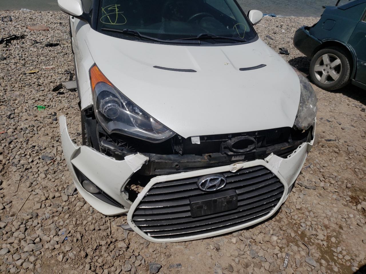 Photo 9 from auction – 2013 HYUNDAI VELOSTER T with VIN KMHTC6AE4DU123151