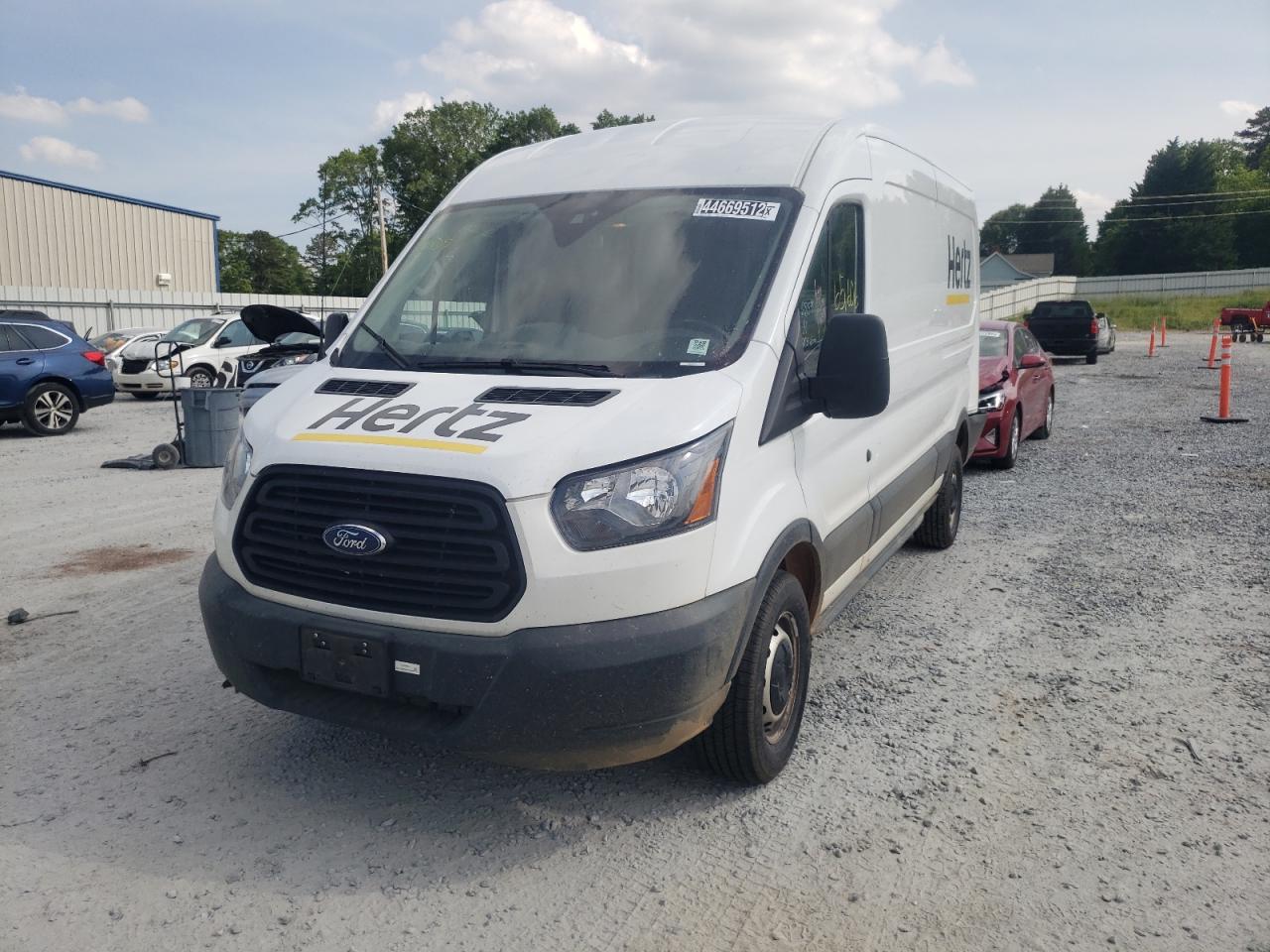 Photo 2 from auction – 2019 FORD TRANSIT T- with VIN 1FTYR2CM5KKB83647
