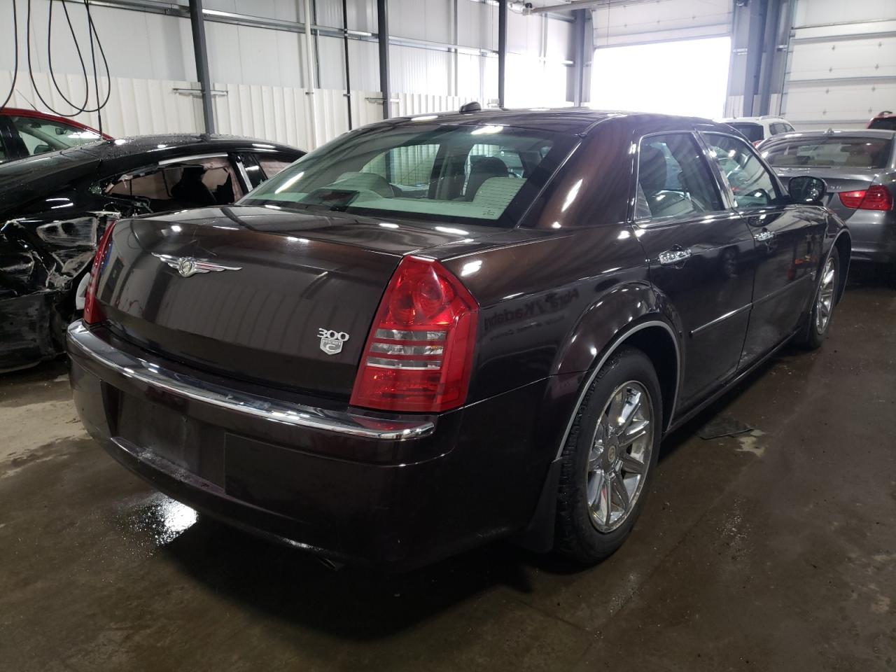 Photo 4 from auction – 2005 CHRYSLER 300C with VIN 2C3JA63H55H169122