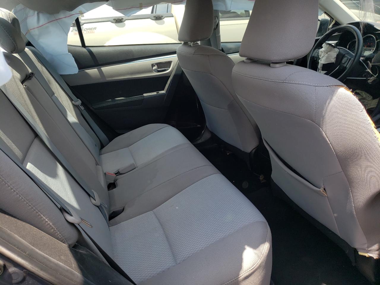 Photo 6 from auction – 2016 TOYOTA COROLLA L with VIN 5YFBURHEXGP531157