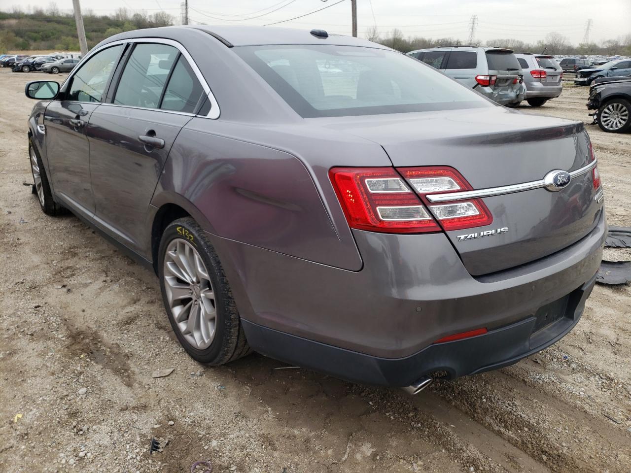 Photo 3 from auction – 2014 FORD TAURUS LIM with VIN 1FAHP2F81EG111023